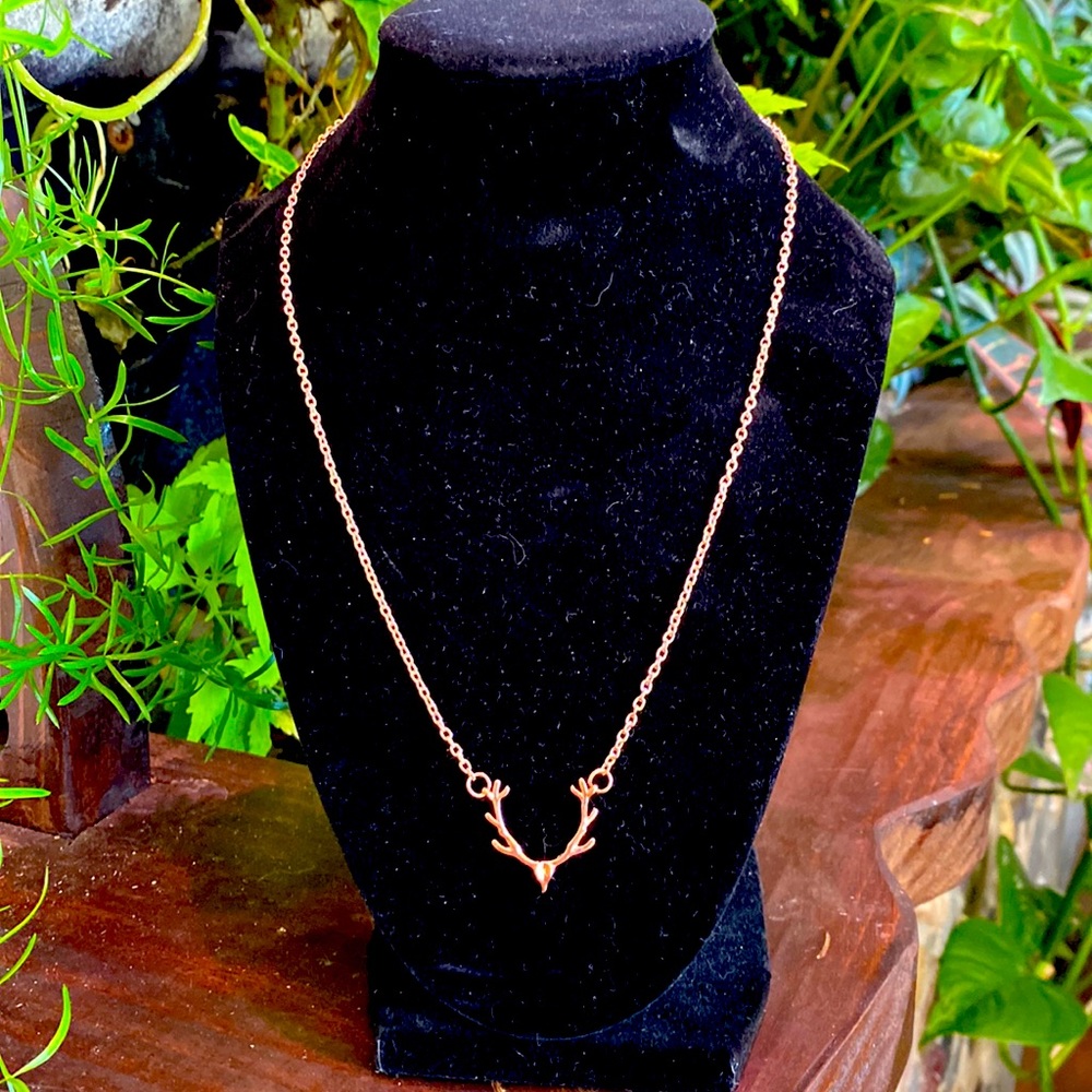 Deer necklace dainty